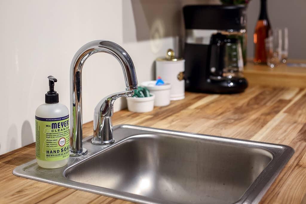 The Heart Of Downtown Traverse City! Best Location! - thumb 2