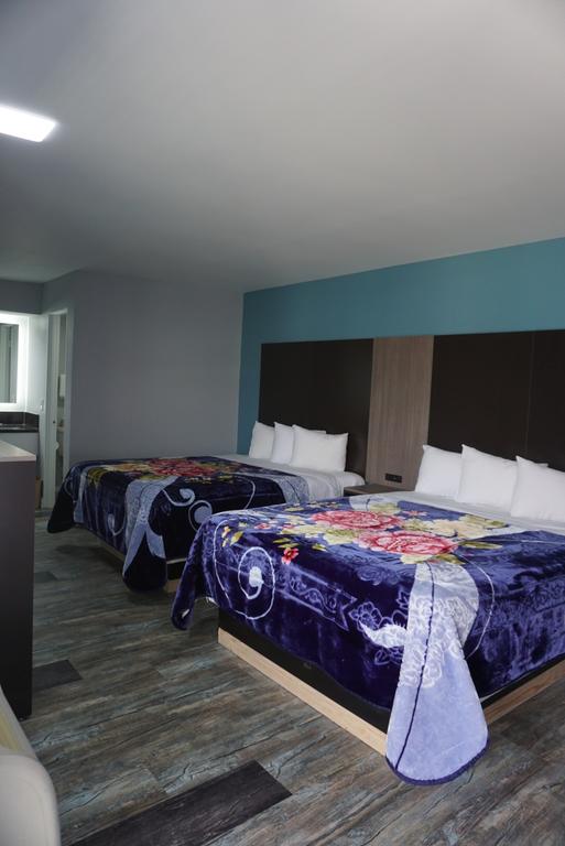 Thunderbird Motel - thumb 1