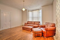 Updated Apartment - Walk to Brown University Accommodation Michigan