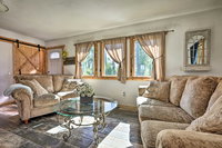 Updated Cabin - 3 Mi to Yellowstone Bear World Accommodation Michigan