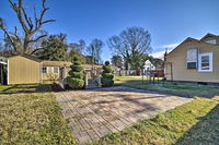 Updated Coastal Home with Grill Blocks to Beach Accommodation Michigan