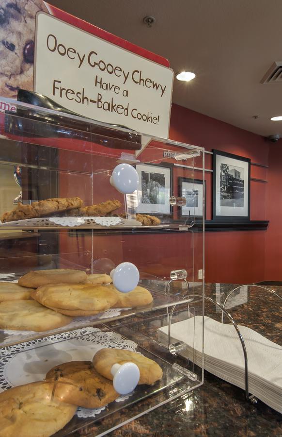 Hampton Inn Phoenix Airport North - thumb 34