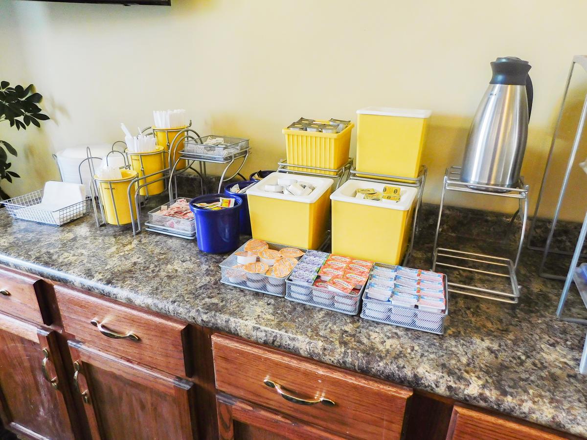 Days Inn & Suites By Wyndham Pocahontas - thumb 11