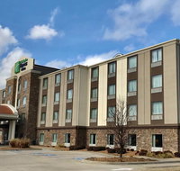 Holiday Inn Express  Suites Searcy - Accommodation Michigan