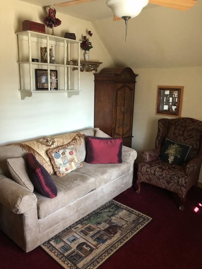 All Seasons Inn - thumb 8