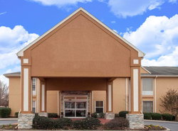 Quality Inn & Suites I-40 East