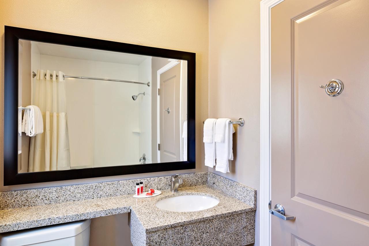 Travelodge By Wyndham Eureka - thumb 9