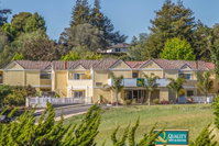 Booking Capitola Accommodation Michigan