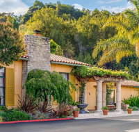 Inn Marin and Suites an Ascend Hotel Collection Member - Accommodation Michigan