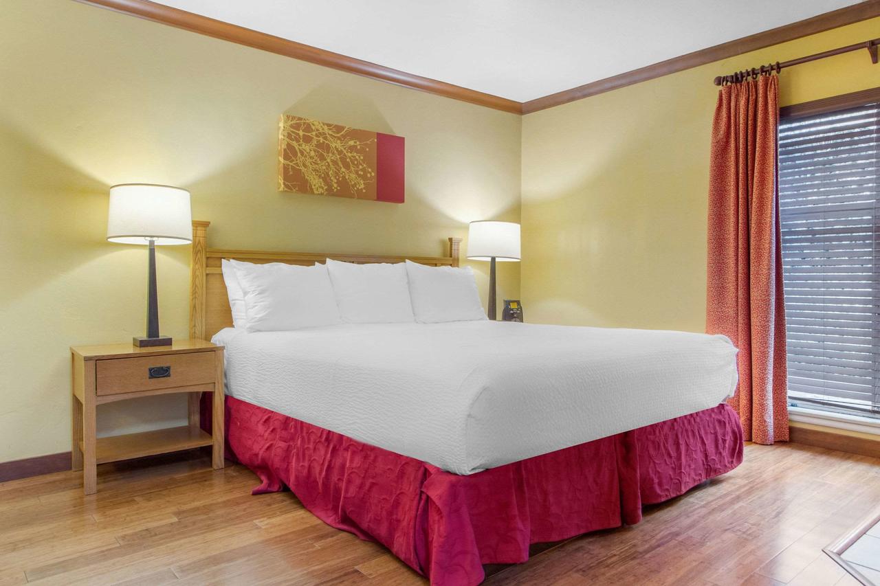 Inn Marin And Suites, An Ascend Hotel Collection Member - thumb 10