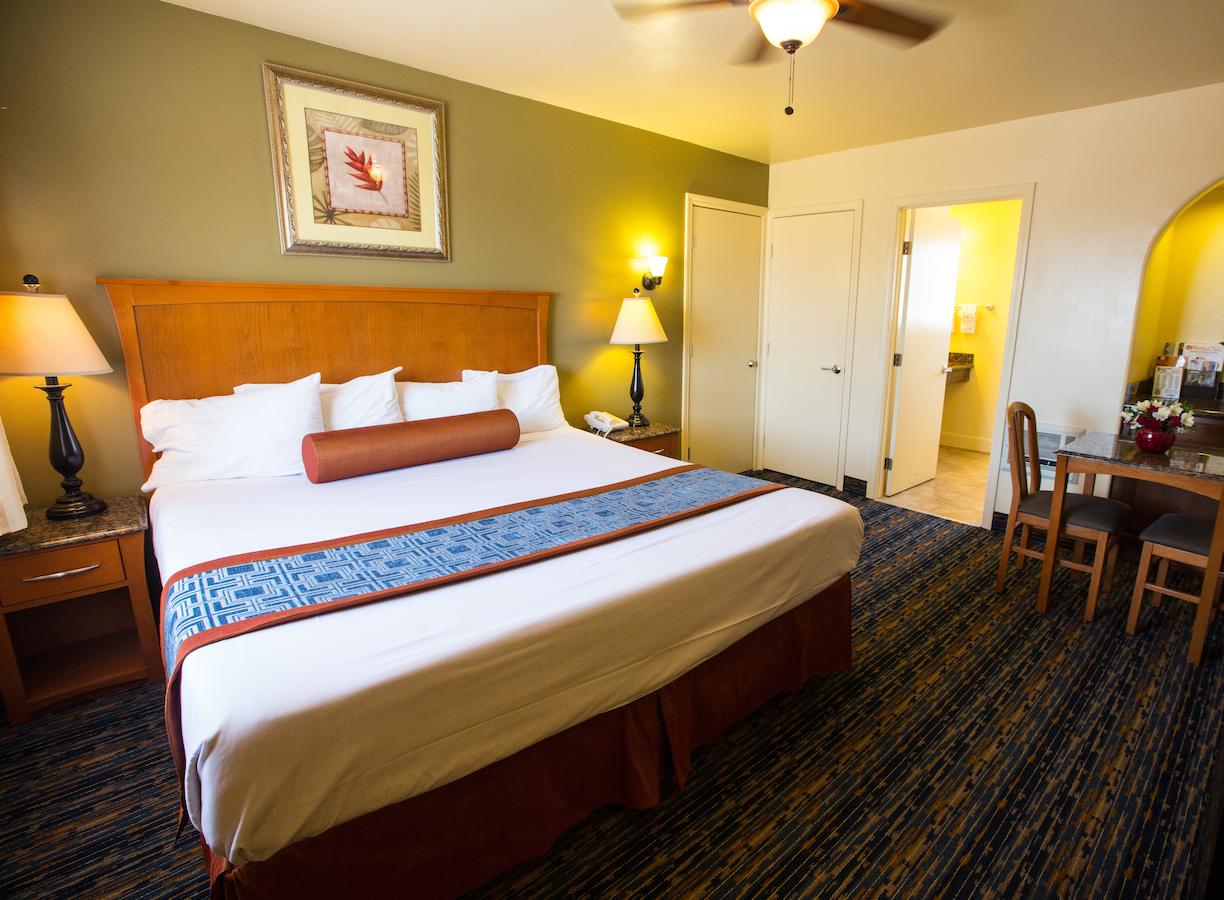 Beachwalker Inn & Suites - thumb 22