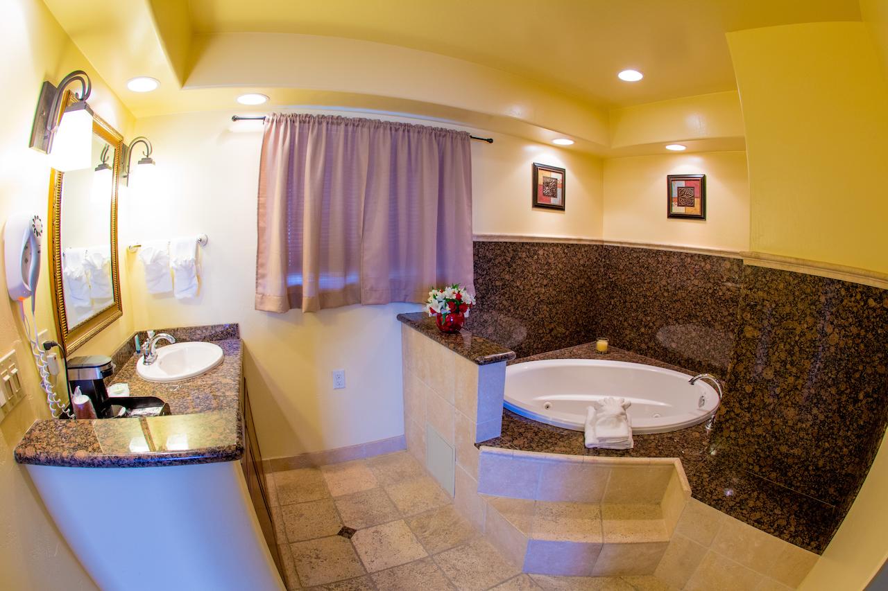 Beachwalker Inn & Suites - thumb 44