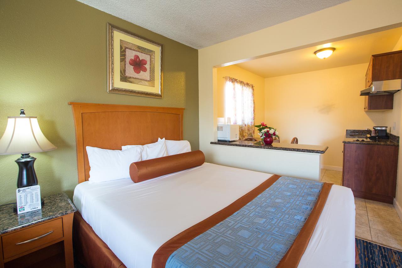 Beachwalker Inn & Suites - thumb 11