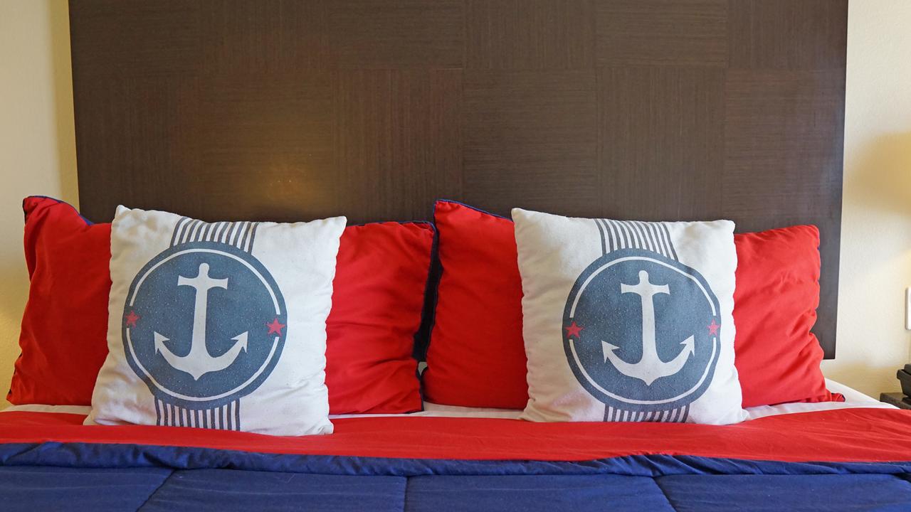 Ocean Surf Inn & Suites - thumb 26