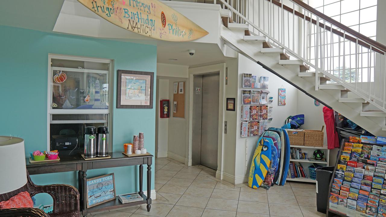 Ocean Surf Inn & Suites - thumb 40