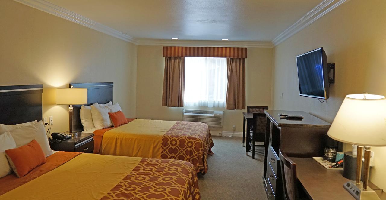 Ocean Surf Inn & Suites - thumb 9