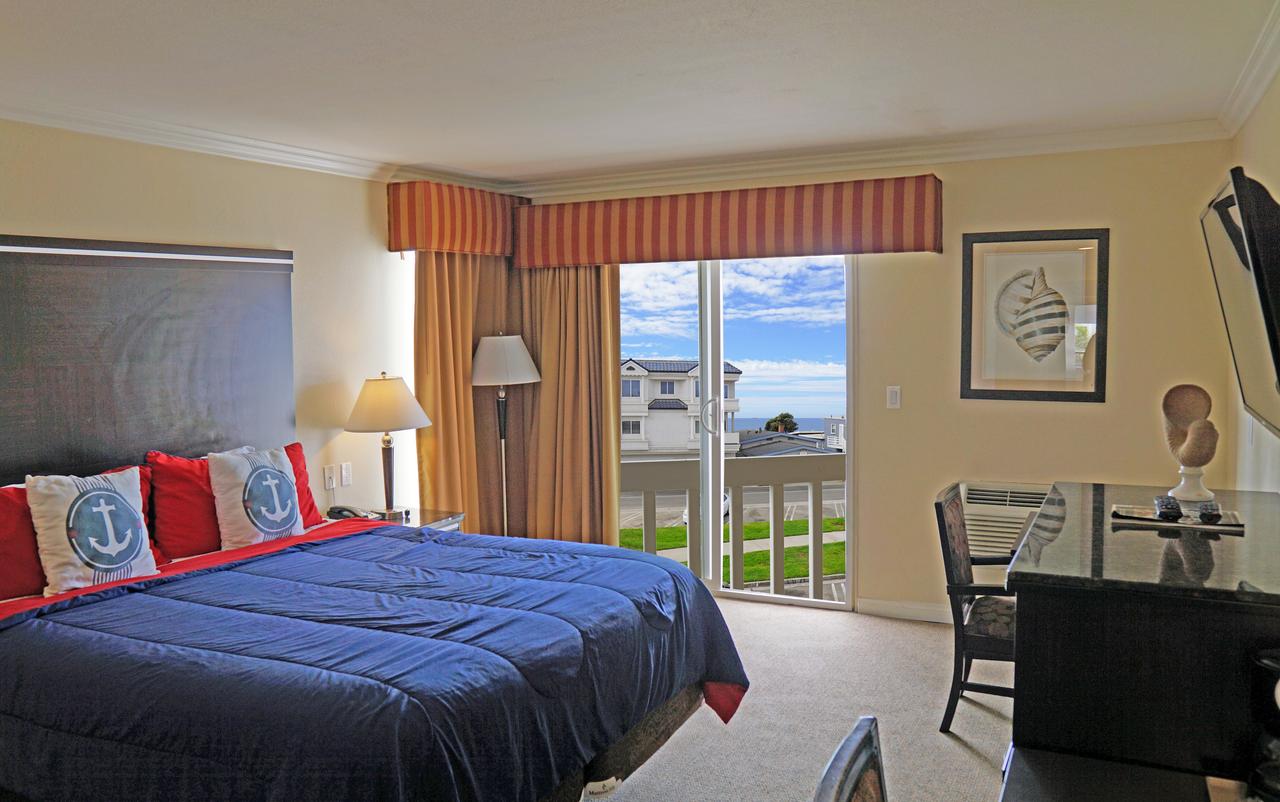 Ocean Surf Inn & Suites - thumb 4