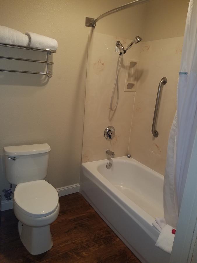 Baymont By Wyndham Modesto Salida - thumb 8