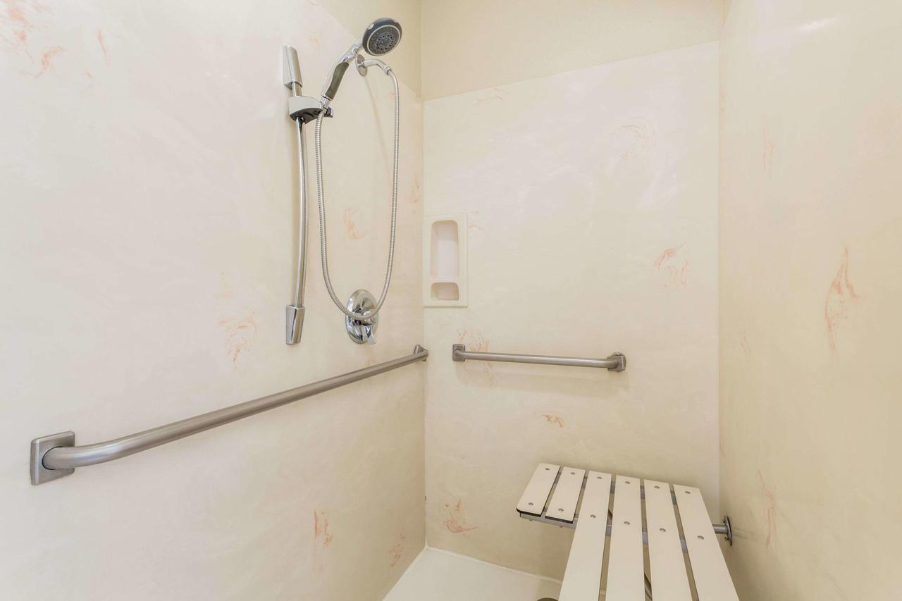 Baymont By Wyndham Modesto Salida - thumb 24