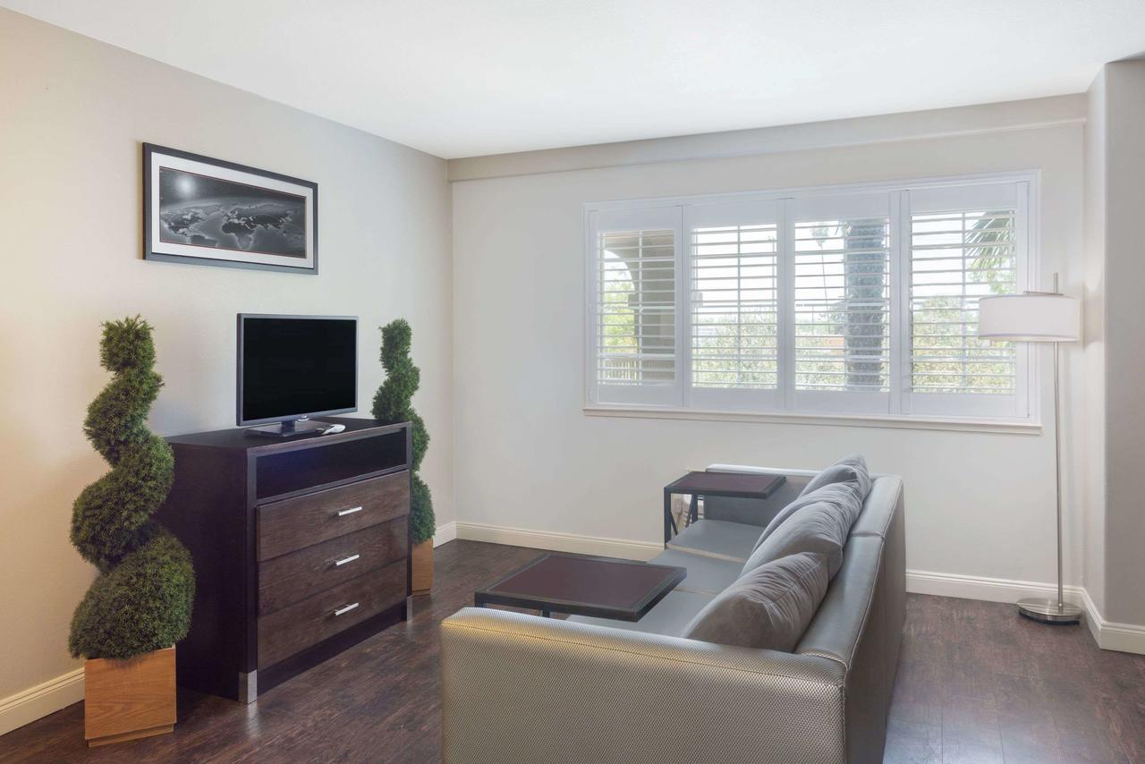 Baymont By Wyndham Modesto Salida - thumb 28