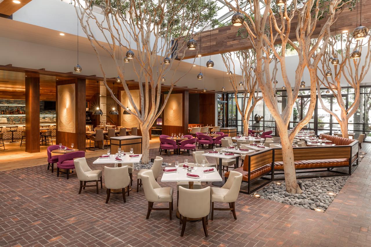 Portola Hotel & Spa - thumb 8