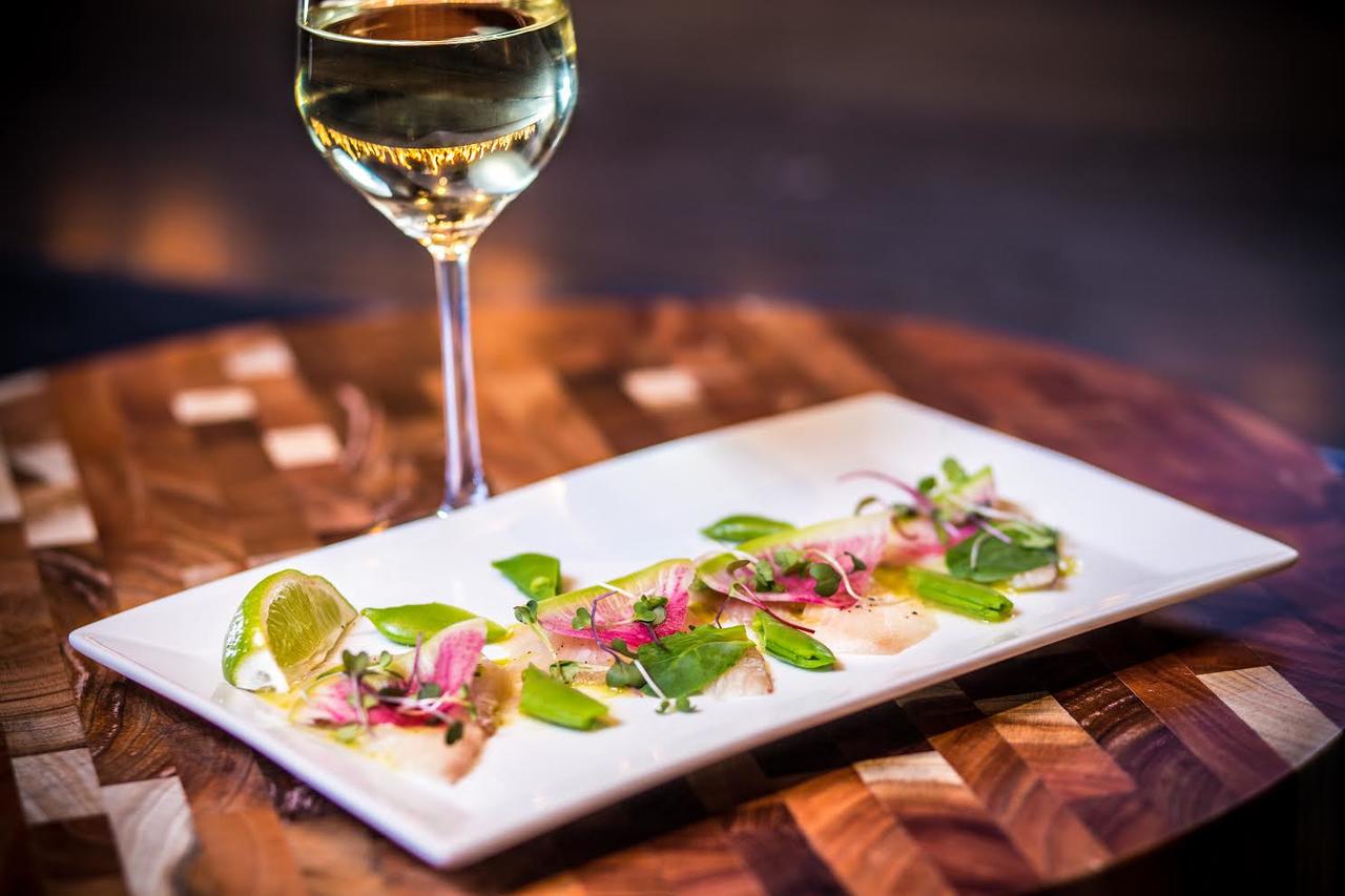 Portola Hotel & Spa - thumb 14