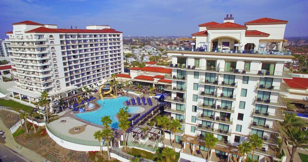 The Waterfront Beach Resort, A Hilton Hotel - thumb 0