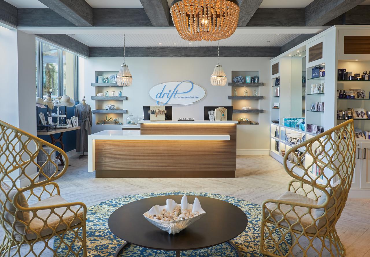 The Waterfront Beach Resort, A Hilton Hotel - thumb 25