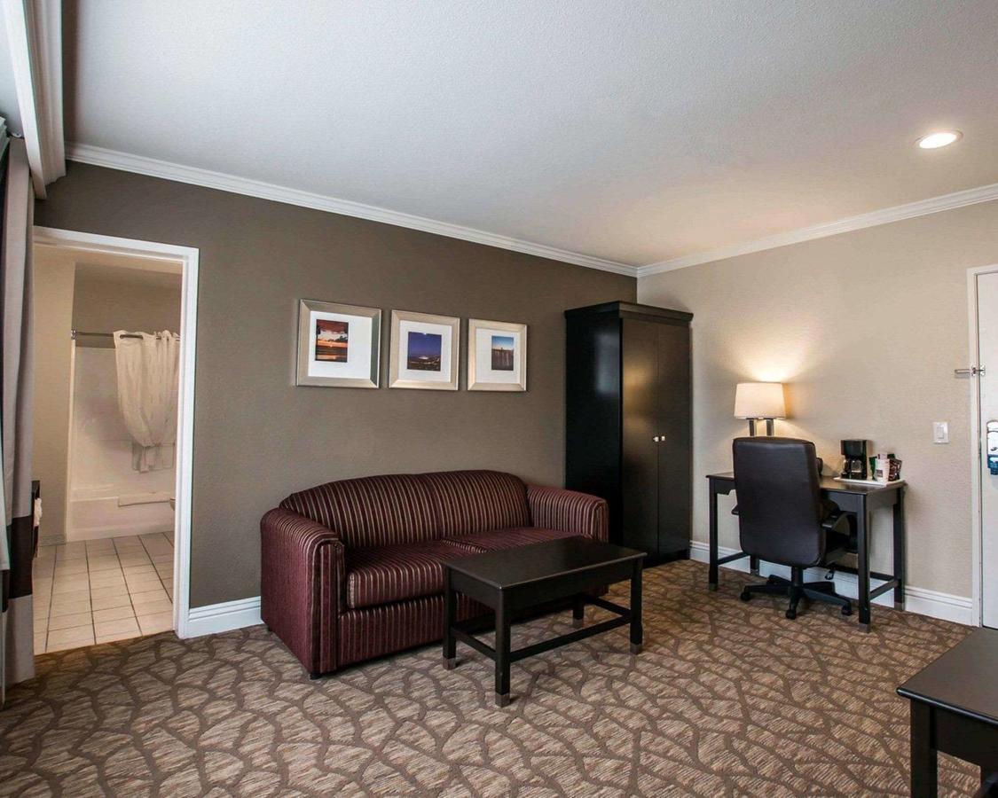 Comfort Suites San Clemente Beach - thumb 11