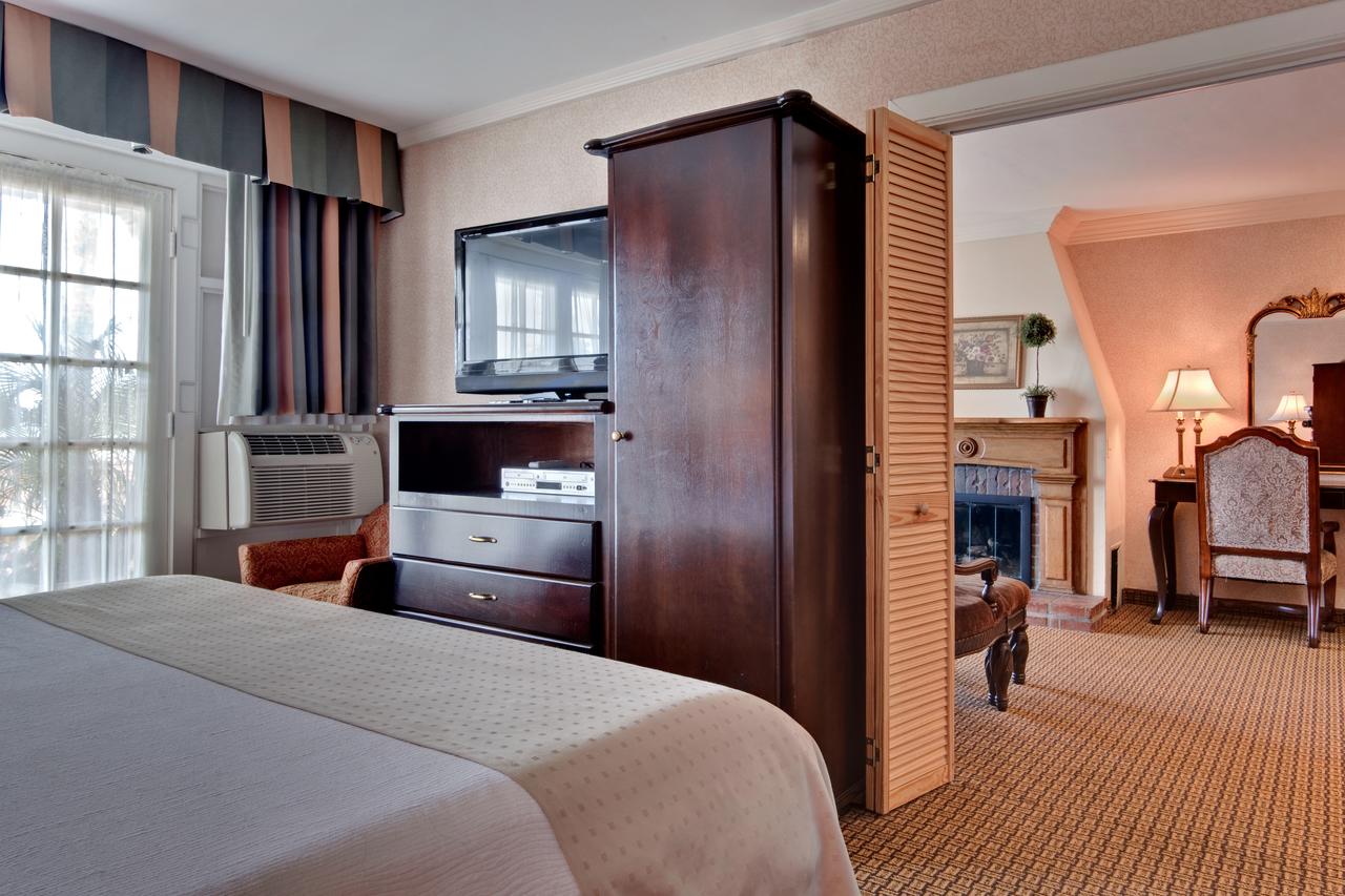 Holiday Inn Laguna Beach - thumb 17