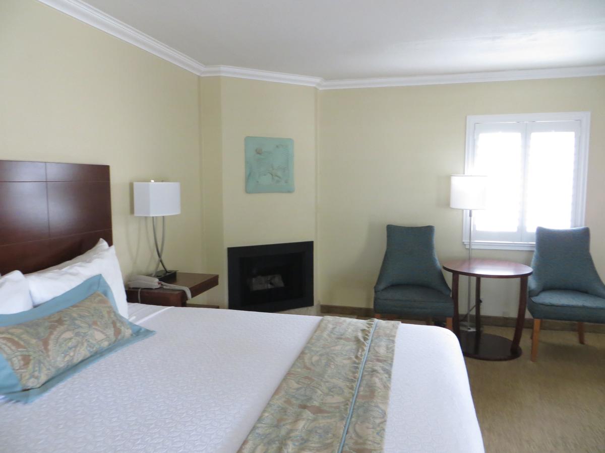 Carmel Bay View Inn - thumb 4