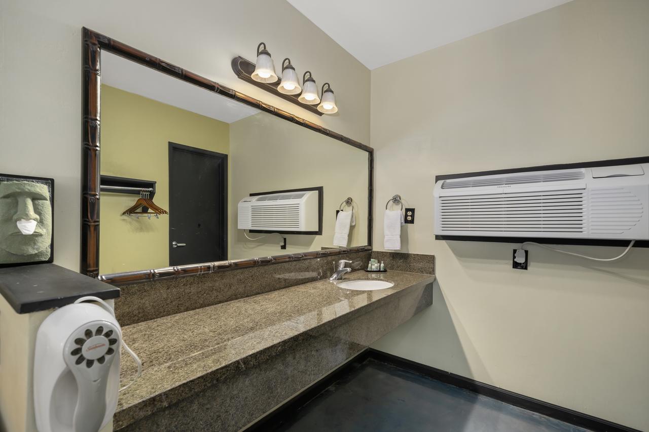 Caliente Tropics - thumb 39