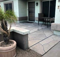 Country Meadows Vacation Home in Peoria with Pool - Accommodation Michigan