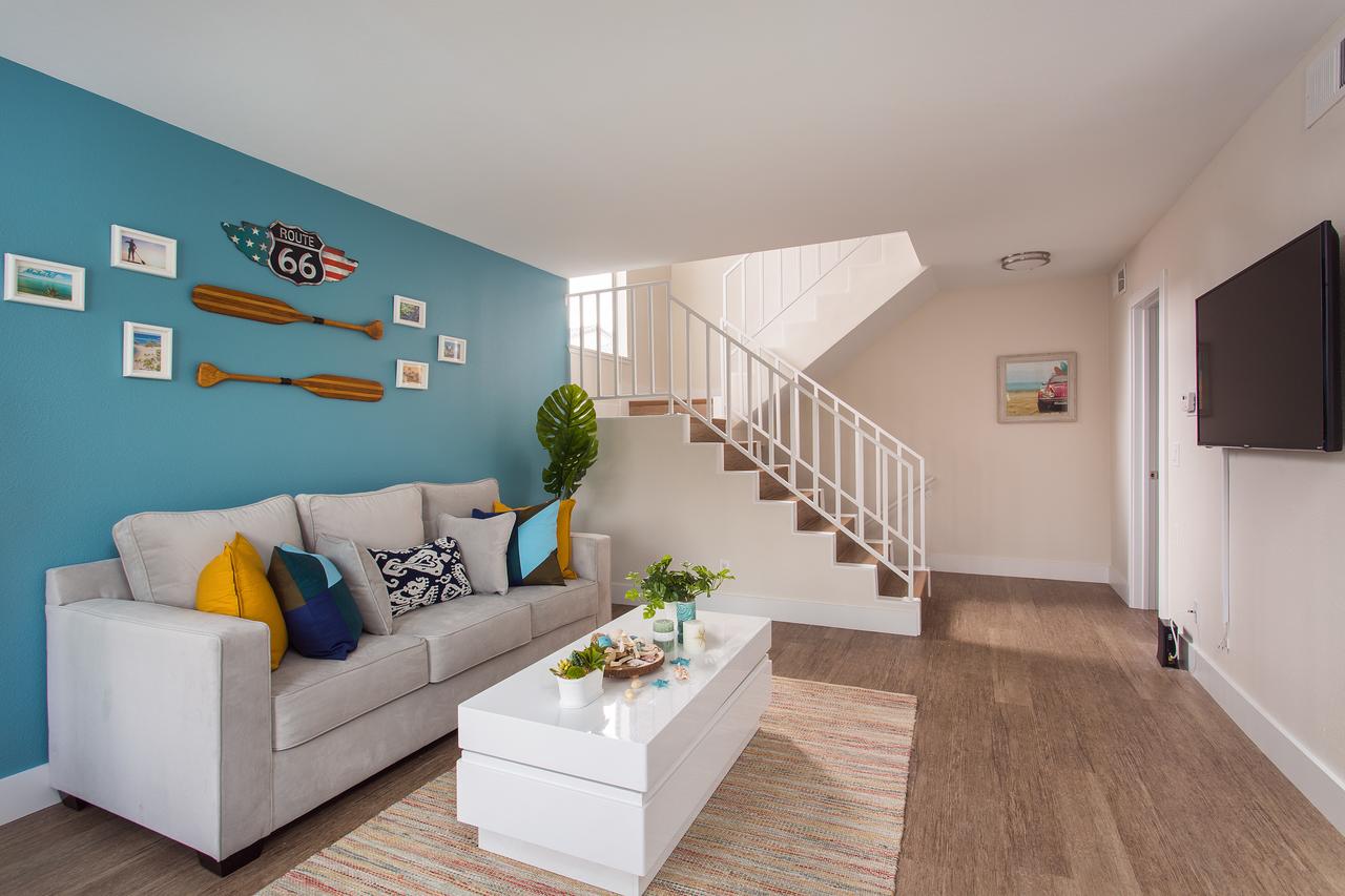 CLOSE TO THE BEACH Suite W/ Parking - thumb 1