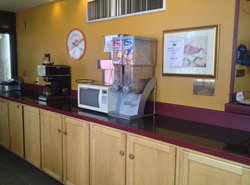 Rodeway Inn & Suites