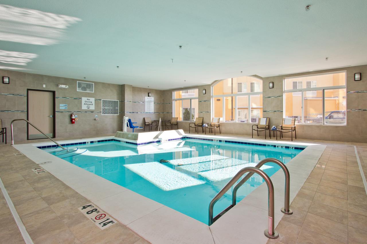 Holiday Inn Express And Suites Denver East Peoria Street - thumb 26
