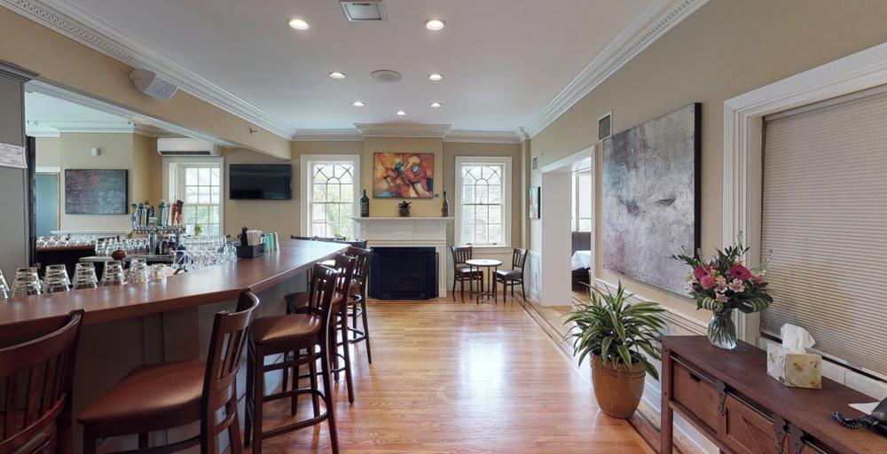 Simsbury 1820 House - thumb 3