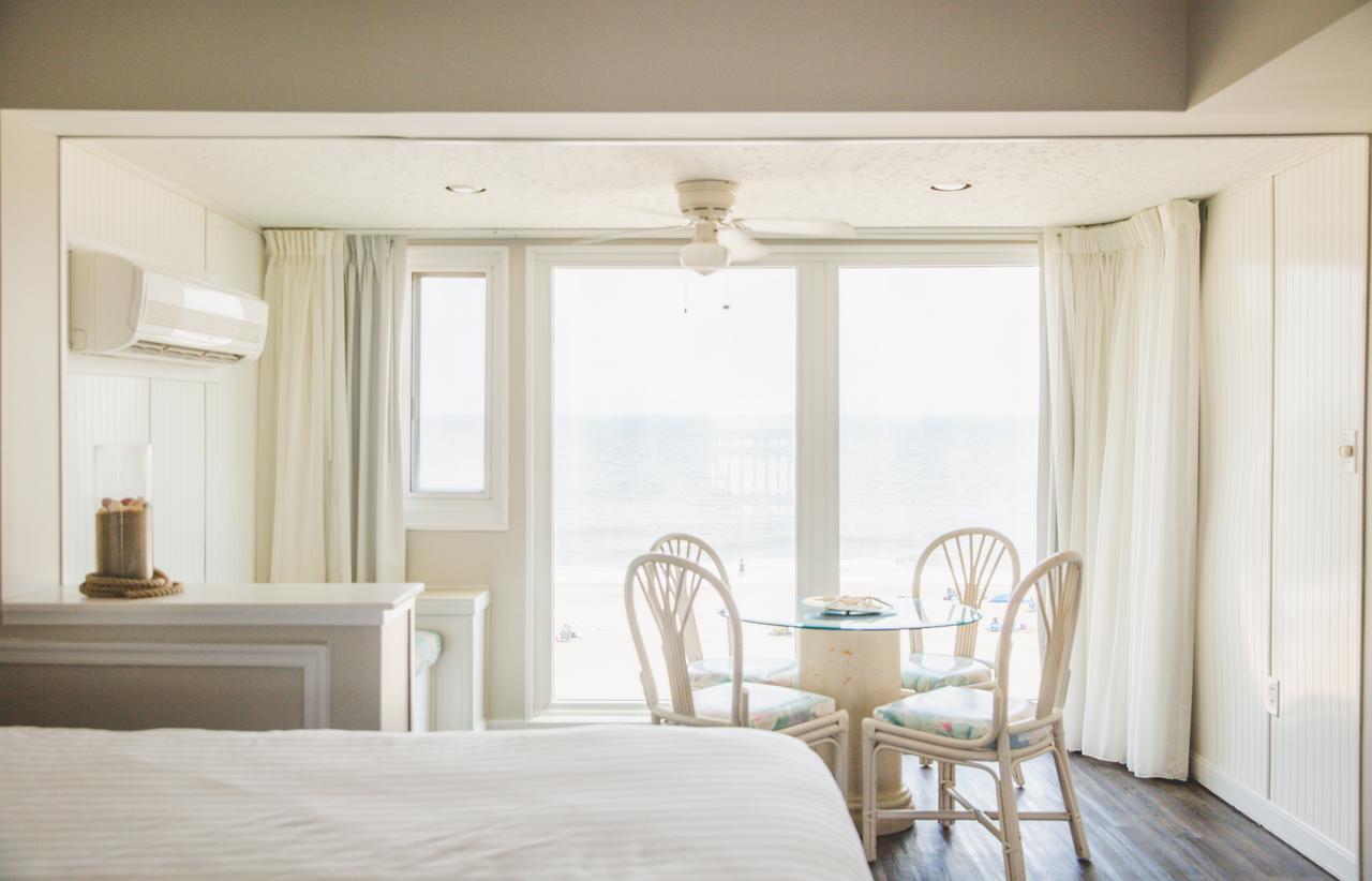 Surf Club Oceanfront Hotel - thumb 16