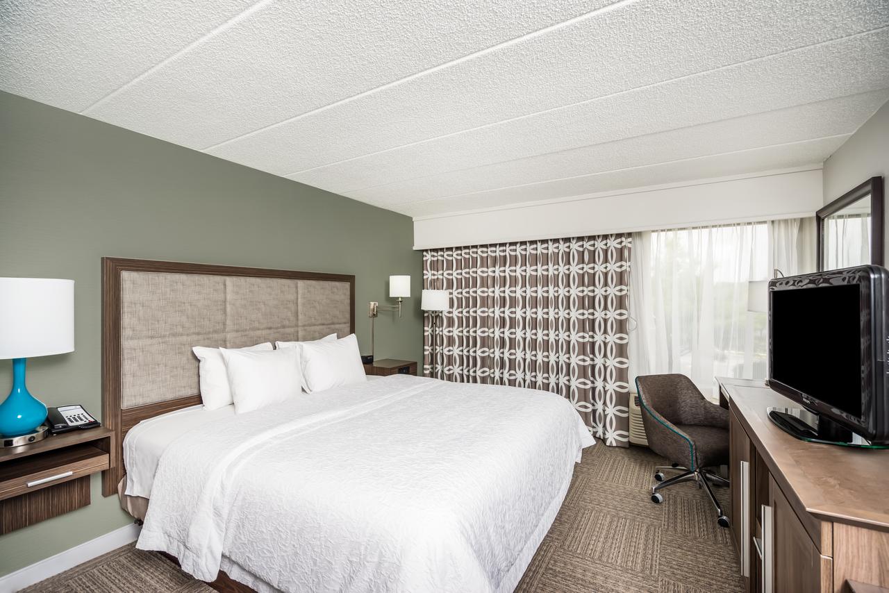Hampton Inn Dover - thumb 17
