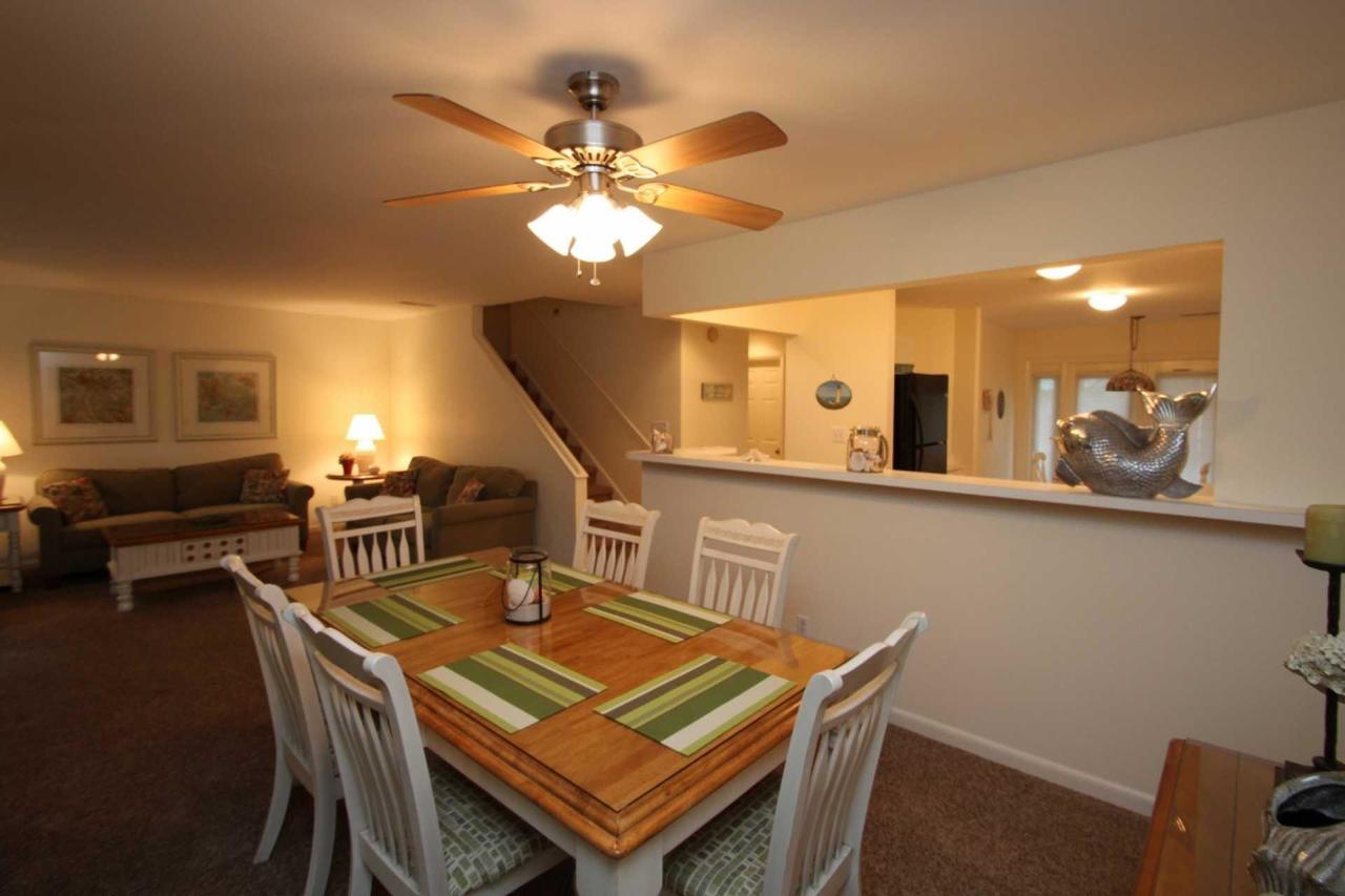 53011 Lakeshore Dr. - thumb 12