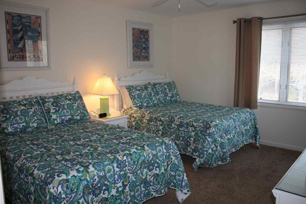 53011 Lakeshore Dr. - thumb 29