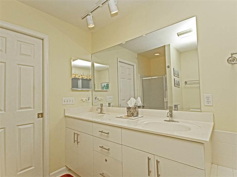 55001 Pineview Road Townhouse - thumb 25