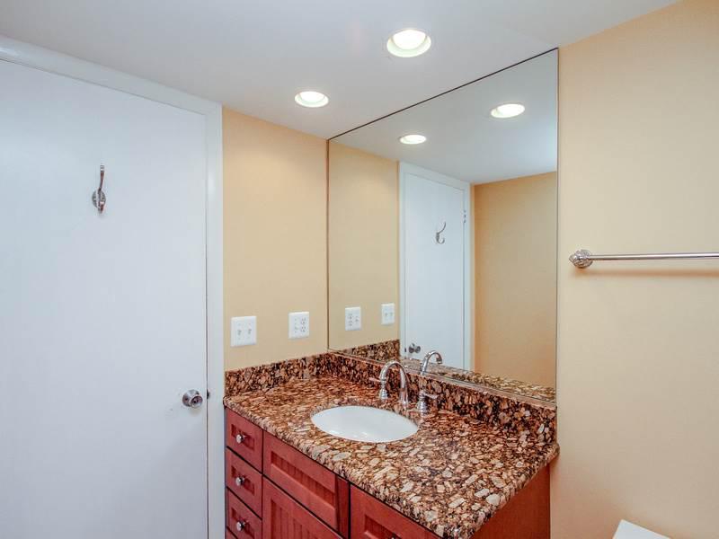 303N Edgewater House Condo - thumb 19