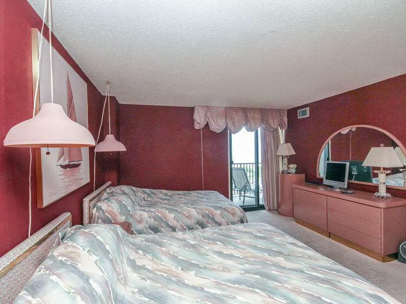 303N Edgewater House Condo - thumb 3