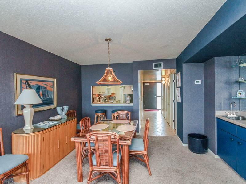 303N Edgewater House Condo - thumb 1