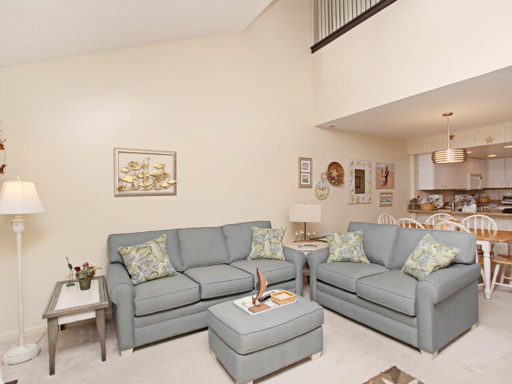 908 Singles Court Condo - thumb 5