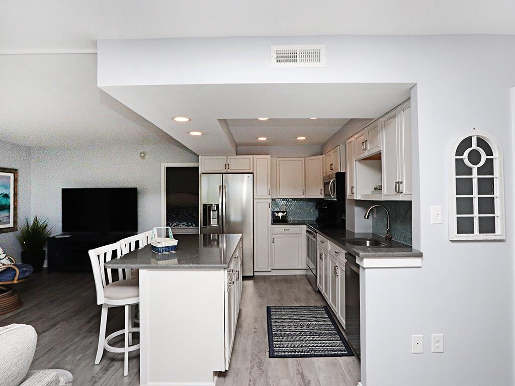 210 Chesapeake House Condo - thumb 6