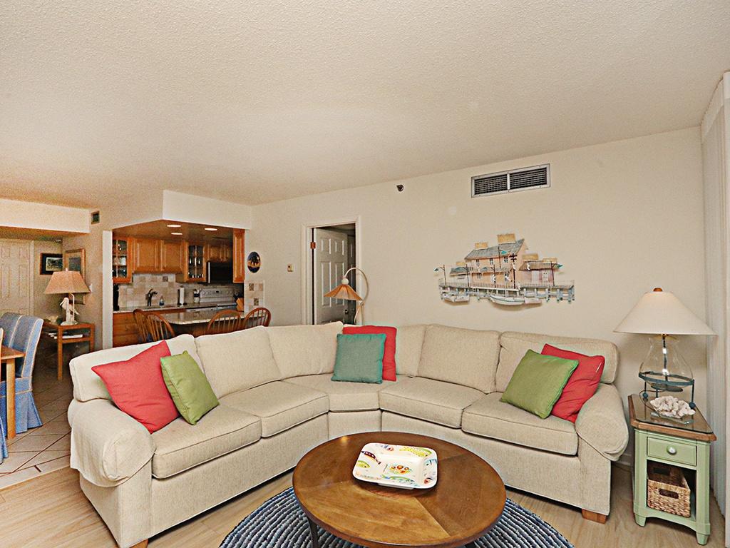 512 Harbour House Condo - thumb 3