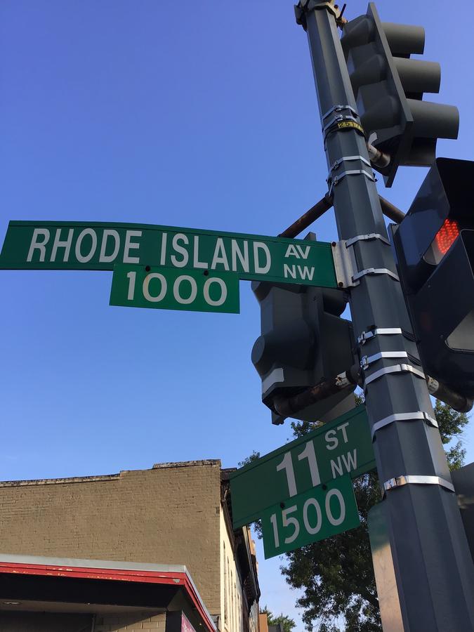 Convention Center/Logan Circle Large Cozy House. - thumb 13