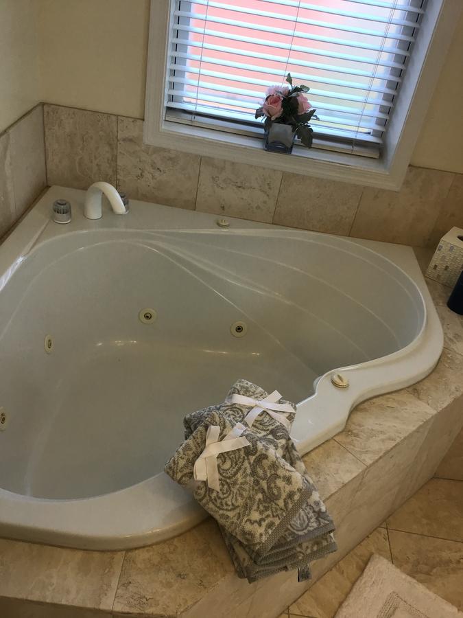 Convention Center/Logan Circle Large Cozy House. - thumb 36